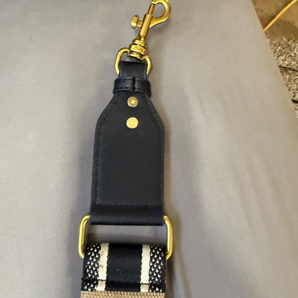 Christian Dior bag strap with rings - Picture 11 of 14